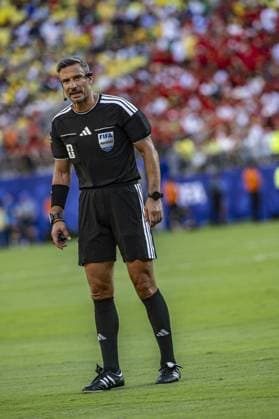 RECORD DATE NOT STATED match between Brazil and Morocco for the 2026 FIFA World Cup, WM, Weltmeisterschaft, Fussball New Jersey (NJ), 06 13 2026 - World Cup Brazil vs Morocco Referee Slavko Vincic (ESL), in a match between Brazil and Morocco for the 2026 FIFA World Cup Group Stage, Round 1, at MetLife Stadium in New Jersey, USA, on the evening of Saturday, June 13, 2026.(Foto: Pedro Paulo Diaz Thenews2 imago images) SPO  Copyright: xPedroxPauloxDiazx
