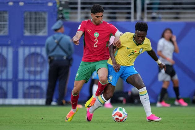 SOCCER - FIFA World Cup, WM, Weltmeisterschaft, Fussball - Brazil vs. Morocco Photo by IPA ABACAPRESS.COM85666466 - Vinicius Junior of Brazil in action against Achraf Hakimi of Morocco during the Brazil vs. Morocco FIFA World Cup match in New York, USA, on June 13, 2026 New York  Copyright: xIPAxSport ABACAx