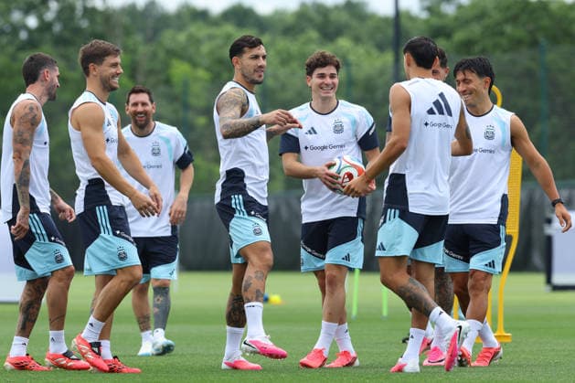 Argentina™s players take part in a training session during the 2026 FIFA World Cup, WM, Weltmeisterschaft, Fussball football tournament at Sporting KC Training Centre in Kansas City on June 13, 2026. ¨(Photo by Alejandro PAGNI PHOTOxPHOTO) KANSAS CITY UNITED STATES