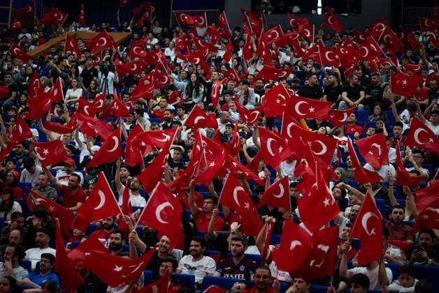 Turkish football fans gather to watch Australia v Turkiye World Cup match ANKARA, TURKIYE - JUNE 14: People gather at Kocatepe Cultural Center to watch the 2026 FIFA World Cup, WM, Weltmeisterschaft, Fussball Group D match between Australia and Turkiye on giant screens in Ankara, Turkiye, on June 14, 2026. The Turkish national team, Nationalteam faced Australia in its opening Group D match at BC Place Stadium in Vancouver, Canada. Betul Abali Anadolu Ankara Turkey. Editorial use only. Please get in touch for any other usage.  Copyright: x2026xAnadoluxBetulxAbalix