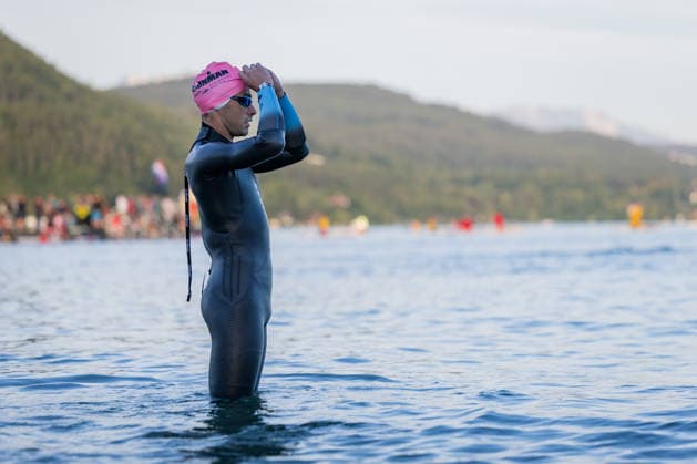 TRIATHLON - Ironman Austria 2026 KLAGENFURT,AUSTRIA,14.JUN.26 - TRIATHLON - Ironman Kaernten-Klagenfurt. Image shows an athlete during warm-up.  GEPAxpictures xMatthiasxTrinkl
