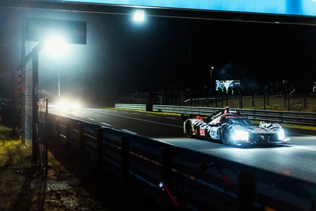 24 HEURES DU MANS 2026 - RACE - SATURDAY 93 DI RESTA Paul (gbr), VANDOORNE Stoffel (bel), CASSIDY Nick (nzl), Peugeot TotalEnergies, Peugeot 9X8 93, Hypercar, action during the 24 Hours of Le Mans 2026, 3rd round of the 2026 FIA World Endurance Championship, on June 13, 2026 on the Circuit des 24 Heures du Mans in Le Mans, France -  Copyright: xAndreaxLorenzinax