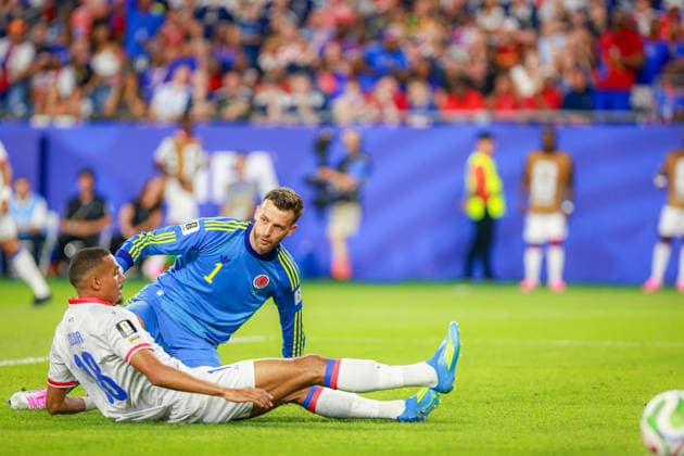 June 14, 2026, Foxborough, Massachusetts, USA: WILSON ISIDOR of Haiti narrowly misses a sliding goal during the 2026 FIFA World Cup, WM, Weltmeisterschaft, Fussball Group C match at Boston Stadium in Massachusetts on June 12, 2026. Foxborough USA - ZUMAm283 20260614_zsp_m283_004 Copyright: xBillyxMyersx