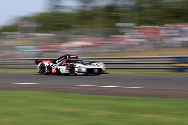 24 Heures du Mans automobile Alexandre Dimou ALEXPRESS MAXPPP - Peugeot LMP1 LovØc Duval - Malthe Jakobsen - Thv o Pourchaire lors des 24H du Mans 2026 Alexandre Dimou Agence Alexpress 24 Hours of Le Mans Automobile Le Mans France  Copyright: xALEXPRESS MAXPPPxAlexandrexDimoux DIM202606149332 DIM202606149332