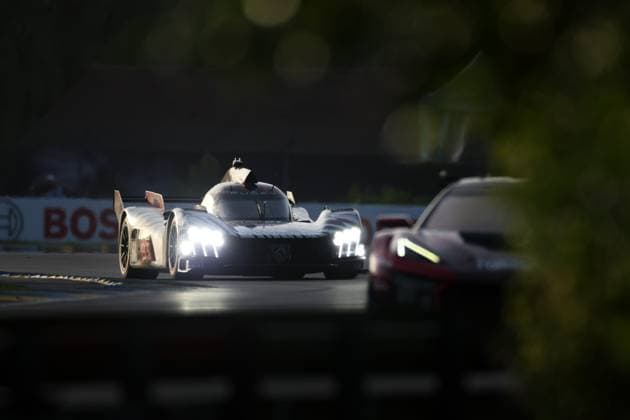 24 Heures du Mans automobile Alexandre Dimou ALEXPRESS MAXPPP - Peugeot LMP1 Paul di Resta - Stoffel Vandoorne - Nick Cassidy Peugeot LMP1 Paul di Resta - Stoffel Vandoorne - Nick Cassidy lors des 24H du Mans 2026 Alexandre Dimou Agence Alexpress 24 Hours of Le Mans Automobile Le Mans France  Copyright: xALEXPRESS MAXPPPxAlexandrexDimoux DIM202606149401 DIM202606149401