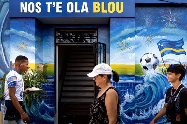 WILLEMSTAD - A mural related to the World Cup in the streetscape of Willemstad. For Curacao, the World Cup begins with a match against Germany. RAMON VAN FLYMEN ANP netherlands out - belgium out  Copyright: xx x560918212x originalFilename: 560918212.jpg Willemstad WILLEMSTAD - A mural related to the World Cup in the streetscape of Willemstad. For Curacao, the World Cup begins with a xVIxIMAGO ANPxIVx imago images 0859046610 originalFilename: 0859046610st.jpg