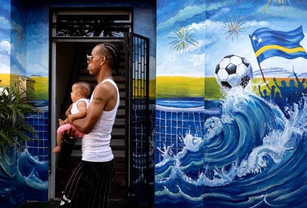 WILLEMSTAD - A mural related to the World Cup in the streetscape of Willemstad. For Curacao, the World Cup begins with a match against Germany. RAMON VAN FLYMEN ANP netherlands out - belgium out  Copyright: xx x560918217x originalFilename: 560918217.jpg Willemstad WILLEMSTAD - A mural related to the World Cup in the streetscape of Willemstad. For Curacao, the World Cup begins with a xVIxIMAGO ANPxIVx imago images 0859046617 originalFilename: 0859046617st.jpg
