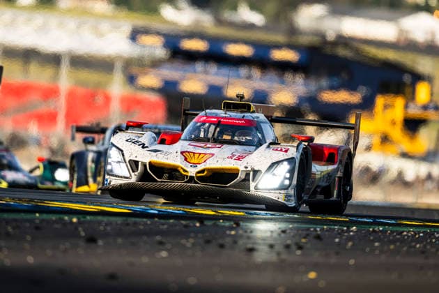 24 HEURES DU MANS 2026 - RACE - SUNDAY 20 FRIJNS Robin (nld), RAST RenÃ (ger), VAN DER LINDE Sheldon (zaf), BMW M Team WRT, BMW M Hybrid V8 20, Hypercar, action during the 24 Hours of Le Mans 2026, 3rd round of the 2026 FIA World Endurance Championship, on June 14, 2026 on the Circuit des 24 Heures du Mans in Le Mans, France - Le MansFrance  Copyright: xCharlyxLopezx