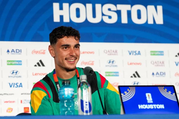 Aleksandar Pavlovic (Deutschland, 5) nimmt an der Abschlusspressekonferenz vor dem Gruppenspiel gegen Curacao teil. USA, Deutsche Fussballnationalmannschaft, Pressekonferenz, Houston, 13.06.2026 USA, Deutsche Fussballnationalmannschaft, Pressekonferenz, Houston, 13.06.2026 Houston