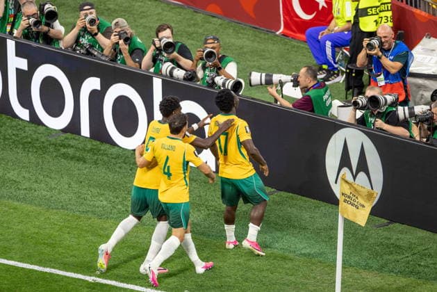 June 13, 2026, Vancouver, Bc, CANADA: AustraliaöÄÃ s Nestory Irankunda (17) celebrates with his teammates after his goal against Turkey during the first half of a World Cup Group D soccer match against Australia, in Vancouver, on Saturday, June 13, 2026. Canada News - June 13, 2026  - ZUMAc35_ 20260613_zaf_c35_256 Copyright: xTimothyxMatweyx