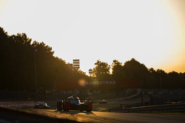 24 HEURES DU MANS 2026 - RACE - SUNDAY 94 DUVAL LoÃ¯c (fra), JAKOBSEN Malthe (dnk), POURCHAIRE ThÃ o (fra), Peugeot TotalEnergies, Peugeot 9X8 94, Hypercar, action during the 24 Hours of Le Mans 2026, 3rd round of the 2026 FIA World Endurance Championship, on June 14, 2026 on the Circuit des 24 Heures du Mans in Le Mans, France - Le MansFrance  Copyright: xCLEMENTxLUCKx