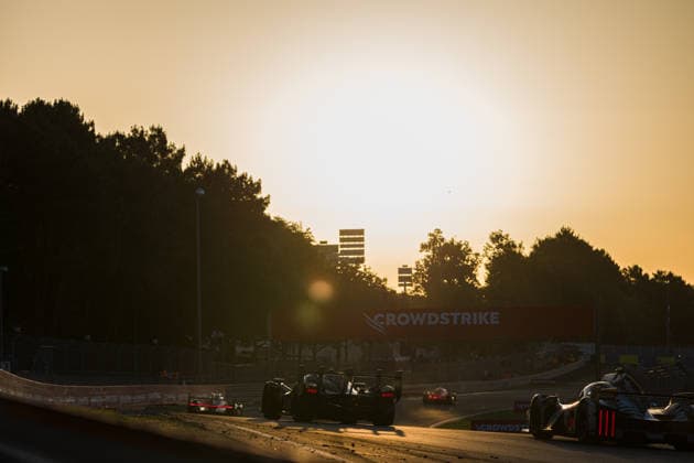 24 HEURES DU MANS 2026 - RACE - SUNDAY 007 TINCKNELL Harry (gbr), GAMBLE Tom (gbr), GUNN Ross (gbr), Aston Martin THOR Team, Aston Martin Valkyrie 007, Hypercar, action during the 24 Hours of Le Mans 2026, 3rd round of the 2026 FIA World Endurance Championship, on June 14, 2026 on the Circuit des 24 Heures du Mans in Le Mans, France - Le MansFrance  Copyright: xCLEMENTxLUCKx
