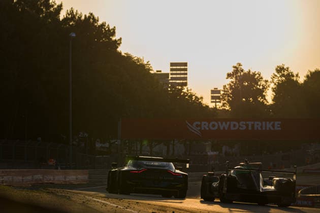24 HEURES DU MANS 2026 - RACE - SUNDAY 27 JAMES Ian (usa), ROBICHON Zacharie (can), DRUDI Mattia (ita), Heart of Racing Team, Aston Martin Vantage AMR LMGT3 27, LM GT3, action during the 24 Hours of Le Mans 2026, 3rd round of the 2026 FIA World Endurance Championship, on June 14, 2026 on the Circuit des 24 Heures du Mans in Le Mans, France - Le MansFrance  Copyright: xCLEMENTxLUCKx
