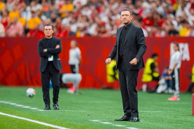 FIFA World Cup, WM, Weltmeisterschaft, Fussball 2026 - Group D - Australia vs Turkey Manager Tony Popovic of Australia in the first half during the FIFA World Cup 2026 group stage match Australia against Turkey, in Vancouver, Canada, 13 June 2026. VANCOUVER Canada  Copyright: xBOBxFRIDx