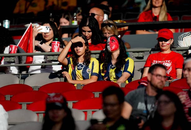 Australia v Turkiye - FIFA World Cup, WM, Weltmeisterschaft, Fussball 2026 - Group D VANCOUVER, CANADA - JUNE 13: Turkish fans show their supports during the 2026 FIFA World Cup First Stage Group D match between Australia and Turkiye at BC Place Stadium in Vancouver, Canada on June 13, 2026. Ercin Erturk Anadolu Vancouver Canada. Editorial use only. Please get in touch for any other usage.  Copyright: x2026xAnadoluxErcinxErturkx