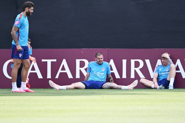 Alexandria, USA, 130626. Croatian players Duje Caleta-Car and Dominmik Kotarski during the training of the Croatian football national team, Nationalteam in the base camp at Episcopal Highschool during the FIFA World Cup, WM, Weltmeisterschaft, Fussball Photo: Boris Kovacev CROPIX Copyright: xxBorisxKovacevx xCROPIXx trening_hrvatska3-130626