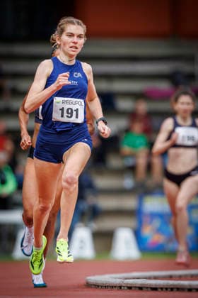 Nordrhein Meisterschaften 2026; Mönchengladbach, 14.06.2026 Vera Petrykowski (Cologne Athletics) und Natalie Füllgraf (Cologne Athletics); Nordrhein Meisterschaften 2026 am 14.06.2026 im Grenzlandstadion, Mönchengladbach (Nordrhein-Westfalen).