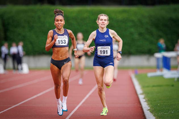 Nordrhein Meisterschaften 2026; Mönchengladbach, 14.06.2026 Vera Petrykowski (Cologne Athletics) und Natalie Füllgraf (Cologne Athletics); Nordrhein Meisterschaften 2026 am 14.06.2026 im Grenzlandstadion, Mönchengladbach (Nordrhein-Westfalen).