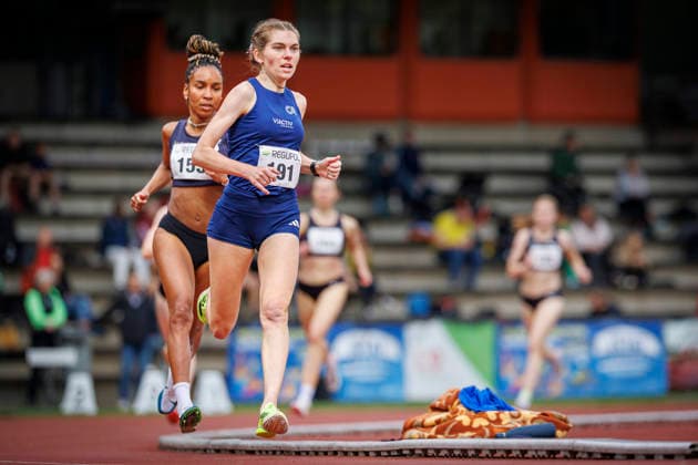 Nordrhein Meisterschaften 2026; Mönchengladbach, 14.06.2026 Vera Petrykowski (Cologne Athletics) und Natalie Füllgraf (Cologne Athletics); Nordrhein Meisterschaften 2026 am 14.06.2026 im Grenzlandstadion, Mönchengladbach (Nordrhein-Westfalen).
