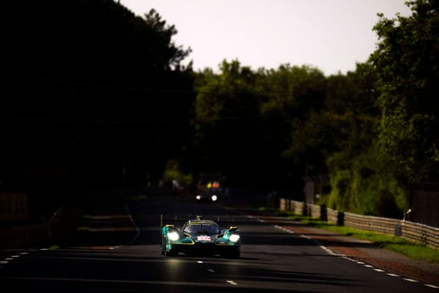 24 HEURES DU MANS 2026 - RACE - SUNDAY 007 TINCKNELL Harry (gbr), GAMBLE Tom (gbr), GUNN Ross (gbr), Aston Martin THOR Team, Aston Martin Valkyrie 007, Hypercar, action during the 24 Hours of Le Mans 2026, 3rd round of the 2026 FIA World Endurance Championship, on June 14, 2026 on the Circuit des 24 Heures du Mans in Le Mans, France - Le MansFrance  Copyright: xFabrizioxBoldonix