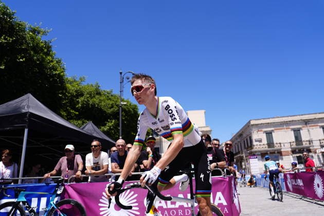 Italy s Lorenzo Mark Finn of Red Bull - Bora - Hansgrohe Rookies during Stage 1 of the Giro Next Generation from Reggio Calabria to Vibo Valentia Italy, Saturday June 14, 2026(Photo Fabio Ferrari LaPresse)  Copyright: xFabioxFerrarix LaPressex