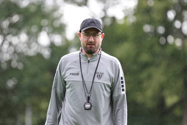 Fußball, Regionalliga, FC Schweinfurt 05 Trainingsauftakt 2026 2027 Trainer Jan Gernlein (FC Schweinfurt 05), Einzelbild Schweinfurt Riedel Bau Arena im Sachs-Stadio Bayern Unterfranken Deutschland