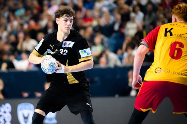 Koeln, Deutschland: Handball EHF Youth Club Trophy - Finale - Fuechse Berlin - GOG Maxime Brodier (Berlin) Koeln Lanxess Arena Nordrhein-Westfalen Deutschland