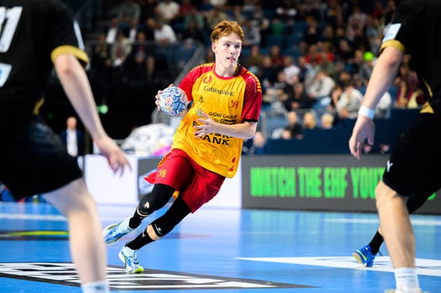 Koeln, Deutschland: Handball EHF Youth Club Trophy - Finale - Fuechse Berlin - GOG Emil Kvistgaard Bak (GOG) Koeln Lanxess Arena Nordrhein-Westfalen Deutschland