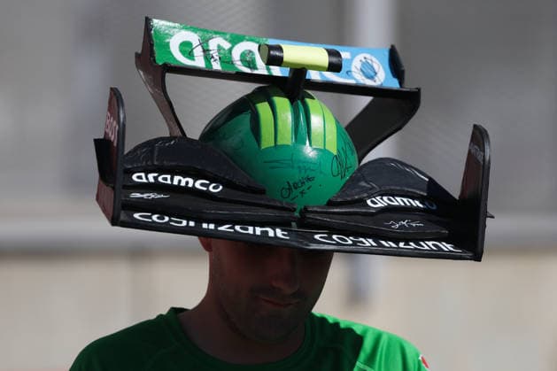F1 Barcelona-Catalunya Grand Prix 2026 A fan ahead of the Formula 1 Barcelona-Catalunya Grand Prix at Circuit de Barcelona-Catalunya in Barcelona on June 14, 2026. Barcelona Spain  Copyright: xJakubxPorzyckix originalFilename:porzycki-f1barcel260614_npzfD.jpg