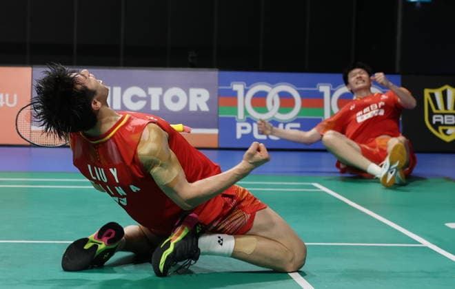 (260614) -- SYDNEY, June 14, 2026 -- Chen Boyang Liu Yi (L) celebrate after the men s doubles final between Chen Boyang Liu Yi of China and Sabar Karyaman Gutama Moh Reza Pahlevi Isfahani of Indonesia at the Australian Badminton Open 2026 in Sydney, Australia, June 14, 2026. ) (SP)AUSTRALIA-SYDNEY-BADMINTON-AUSTRALIAN OPEN-MEN S DOUBLES GongxBing 