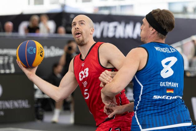 BASKETBALL - FIBA 3x3 World Tour VIENNA,AUSTRIA,14.JUN.26 - BASKETBALL - FIBA 3x3 World Tour. Image shows Nenad Nerandzic (UB) and Florian Wendeler (Skyliners).  GEPAxpictures xPhilippxBrem