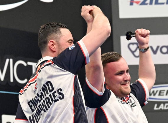 14.06.2026, xhbx, Dart World Cup of Darts 2026, v.l. Luke Humphries (England), Luke Littler (England) (DFL DFB REGULATIONS PROHIBIT ANY USE OF PHOTOGRAPHS as IMAGE SEQUENCES and or QUASI-VIDEO) Frankfurt