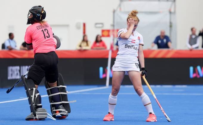 Belgium s Michelle Struijk looks dejected after losing a hockey game between Belgian national team, Nationalteam Red Panthers and Argentina, Sunday 14 June 2026 in Wavre, match 9 16 in the group stage of the women s FIH Pro League competition. VIRGINIExLEFOUR  x177623904x