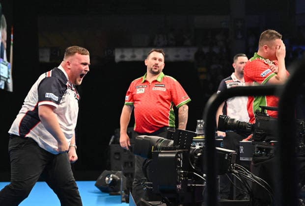 14.06.2026, xhbx, Dart World Cup of Darts 2026, v.l. Luke Littler (England), Jonny Clayton (Wales), Luke Humphries (England), Nick Kenny (Wales) 170 Finish (DFL DFB REGULATIONS PROHIBIT ANY USE OF PHOTOGRAPHS as IMAGE SEQUENCES and or QUASI-VIDEO) Frankfurt