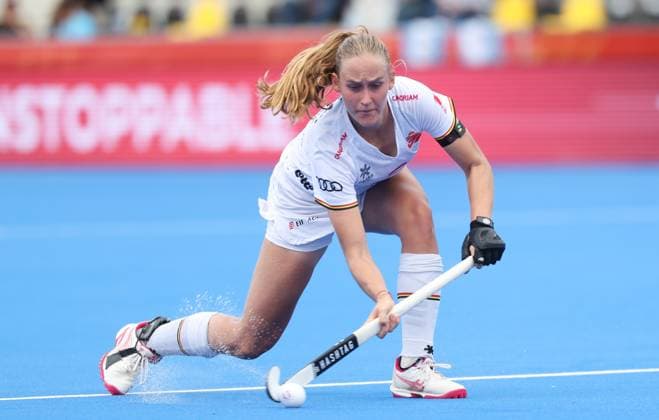 Belgium s Lisa Moors pictured in action during a hockey game between Belgian national team, Nationalteam Red Panthers and Argentina, Sunday 14 June 2026 in Wavre, match 9 16 in the group stage of the women s FIH Pro League competition. VIRGINIExLEFOUR  x177624131x