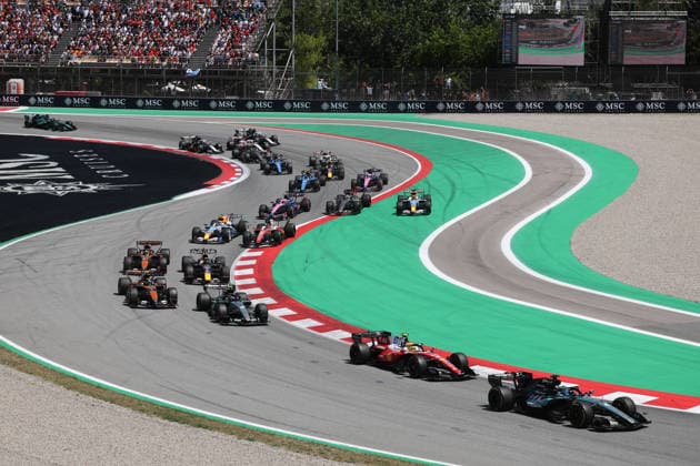 F1 Barcelona-Catalunya Grand Prix 2026 George Russell of Mercedes leads at start of the Formula 1 Barcelona-Catalunya Grand Prix at Circuit de Barcelona-Catalunya in Barcelona on June 14, 2026. Barcelona Spain  Copyright: xJakubxPorzyckix originalFilename:porzycki-f1barcel260614_npABv.jpg