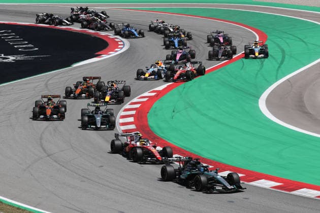 F1 Barcelona-Catalunya Grand Prix 2026 George Russell of Mercedes leads at start of the Formula 1 Barcelona-Catalunya Grand Prix at Circuit de Barcelona-Catalunya in Barcelona on June 14, 2026. Barcelona Spain  Copyright: xJakubxPorzyckix originalFilename:porzycki-f1barcel260614_npHFe.jpg