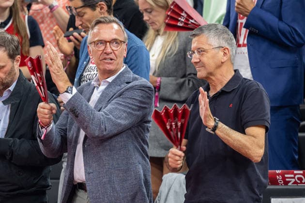 BMW AG Bereichsleiter Konzernkommunikation und Politik, Maximilian Scoeberl, Vereinspraesident Herbert Hainer (FC Bayern Muenchen), FC Bayern Basketball vs. Alba Berlin, BBL, Finale 2, 14.06.2026 Muenchen Bayern Deutschland