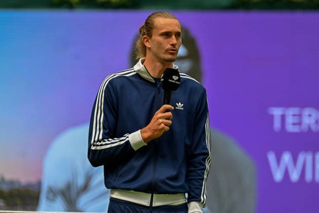 Alexander Zverev (Deutschland) spricht auf dem Center Court TERRA WORTMANN Open 2026, Tennis, ATP, Tennis Herren Tennis Herren 500, Turnier, Qualifikation, 14.06.2026, TERRA WORTMANN Open 2026, Tennis, ATP, Tennis Herren 500, Turnier, Qualifikation, 14.06.2026 Halle