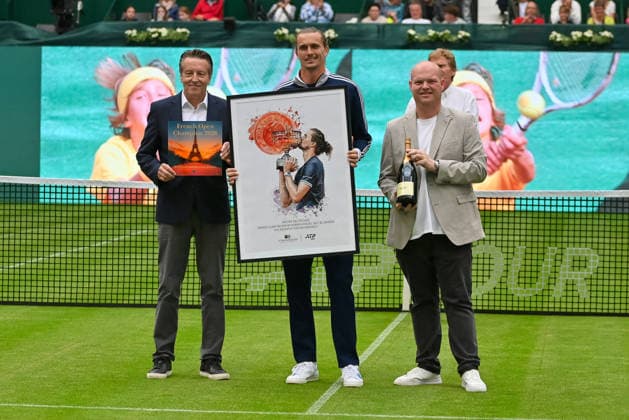 Ralf Weber (Turnierdirektor), Alexander Zverev (Deutschland) und Sven Wortmann (TERRA WORTMANN KG) nach der Ehrung von Zverev TERRA WORTMANN Open 2026, Tennis, ATP, Tennis Herren Tennis Herren 500, Turnier, Qualifikation, 14.06.2026, TERRA WORTMANN Open 2026, Tennis, ATP, Tennis Herren 500, Turnier, Qualifikation, 14.06.2026 Halle