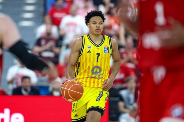 Jack Kayil (Alba Berlin, 07) mit Ball, GER, FC Bayern Basketball vs. Alba Berlin, Basketball, easycredit Basketball Bundesliga, Playoffs, Finale, Spiel 2, Saison 2025 2026, 14.06.2026, GER, FC Bayern Basketball vs. Alba Berlin, Basketball, easycredit Basketball Bundesliga, Playoffs, Finale, Spiel 2, Saison 2025 2026, 14.06.2026 Muenchen
