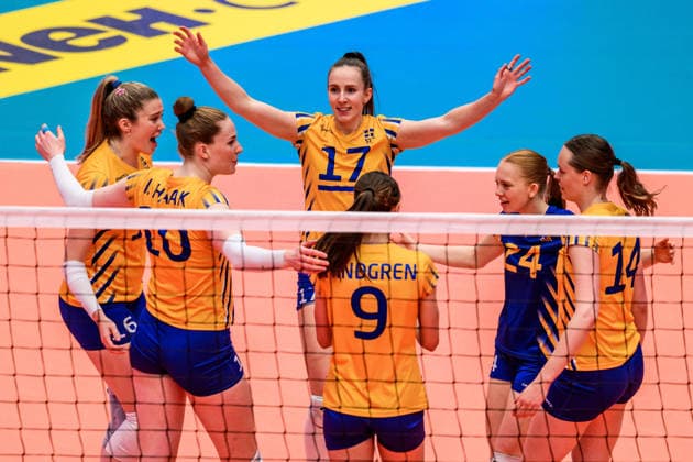 260614 Anna Haak of Sweden celebrates during the European League volleyball match between Sweden and Bosnia and Herzegovina on June 14, 2026 in Ängelholm. Photo: Mathilda Schuler BILDBYRAN kod MA MA1000 volleyboll volleyball european league sweden bosnia and herzegovina dam bbeng sverige jubel sverige sweden celebrates