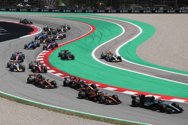 F1 Barcelona-Catalunya Grand Prix 2026 George Russell of Mercedes leads at start of the Formula 1 Barcelona-Catalunya Grand Prix at Circuit de Barcelona-Catalunya in Barcelona on June 14, 2026. Barcelona Spain  Copyright: xJakubxPorzyckix originalFilename:porzycki-f1barcel260614_npiea.jpg