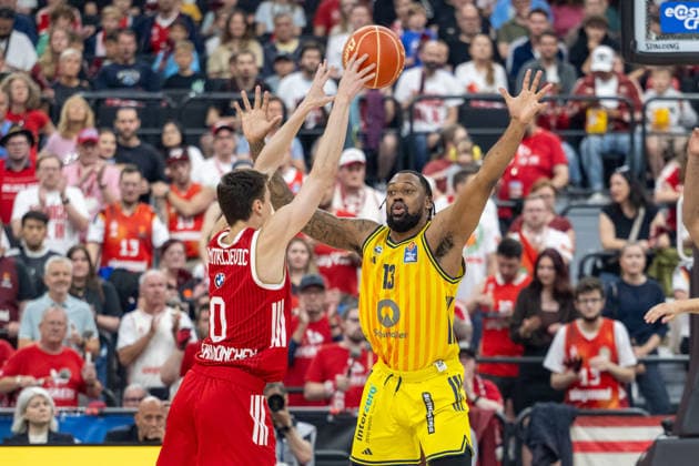 Neno Dimitrijevic 0 (FC Bayern Basketball), J wan Roberts 13 (Alba Berlin), FC Bayern Basketball vs. Alba Berlin, BBL, Finale 2, 14.06.2026 Muenchen Bayern Deutschland