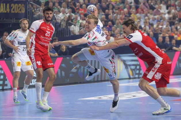 14.06.2026, xtgx, Handball, EHF Champions League Spiel um Platz 3, HBC Aalborg Handbold - SC Magdeburg v.l. Gisli Thorgeir Kristjansson (Magdeburg, 10) wirft Tor, Torschuetze, erzielt Tor, Treffer, scores the goal Koeln