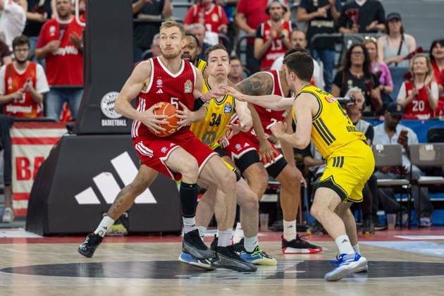 Niels Giffey 5 (FC Bayern Basketball), Justin Bean 34 (Alba Berlin), FC Bayern Basketball vs. Alba Berlin, BBL, Finale 2, 14.06.2026 Muenchen Bayern Deutschland