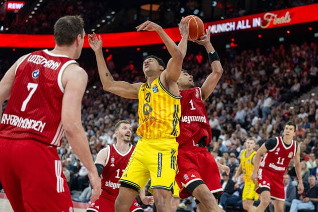 Michael Rataj 21 (Alba Berlin), Oscar da Silva 1 (FC Bayern Basketball), FC Bayern Basketball vs. Alba Berlin, BBL, Finale 2, 14.06.2026 Muenchen Bayern Deutschland