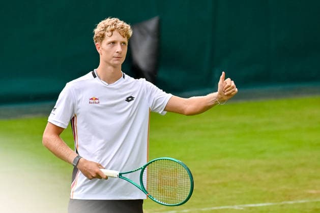 Martin Landaluce (Spanien) jubelt über seinen Einzug ins Hauptfeld TERRA WORTMANN Open 2026, Tennis, ATP, Tennis Herren Tennis Herren 500, Turnier, Qualifikation, 14.06.2026, TERRA WORTMANN Open 2026, Tennis, ATP, Tennis Herren 500, Turnier, Qualifikation, 14.06.2026 Halle
