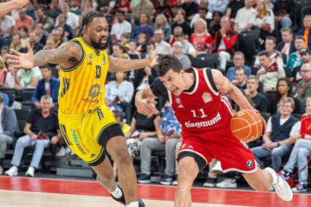 J wan Roberts 13 (Alba Berlin) im Zweikampf mit Vladimir Lucic 11 (FC Bayern Basketball), FC Bayern Basketball vs. Alba Berlin, BBL, Finale 2, 14.06.2026 Muenchen Bayern Deutschland