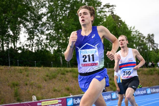 260614 Karl Ottfalk, IFK Lidingö, tävlar i herrarnas 1500 meter under friidrottstävlingen Folksam Grand Prix den 14 juni 2026 i Stockholm.